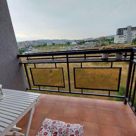 Apartment 13C Pristina Extérieur photo